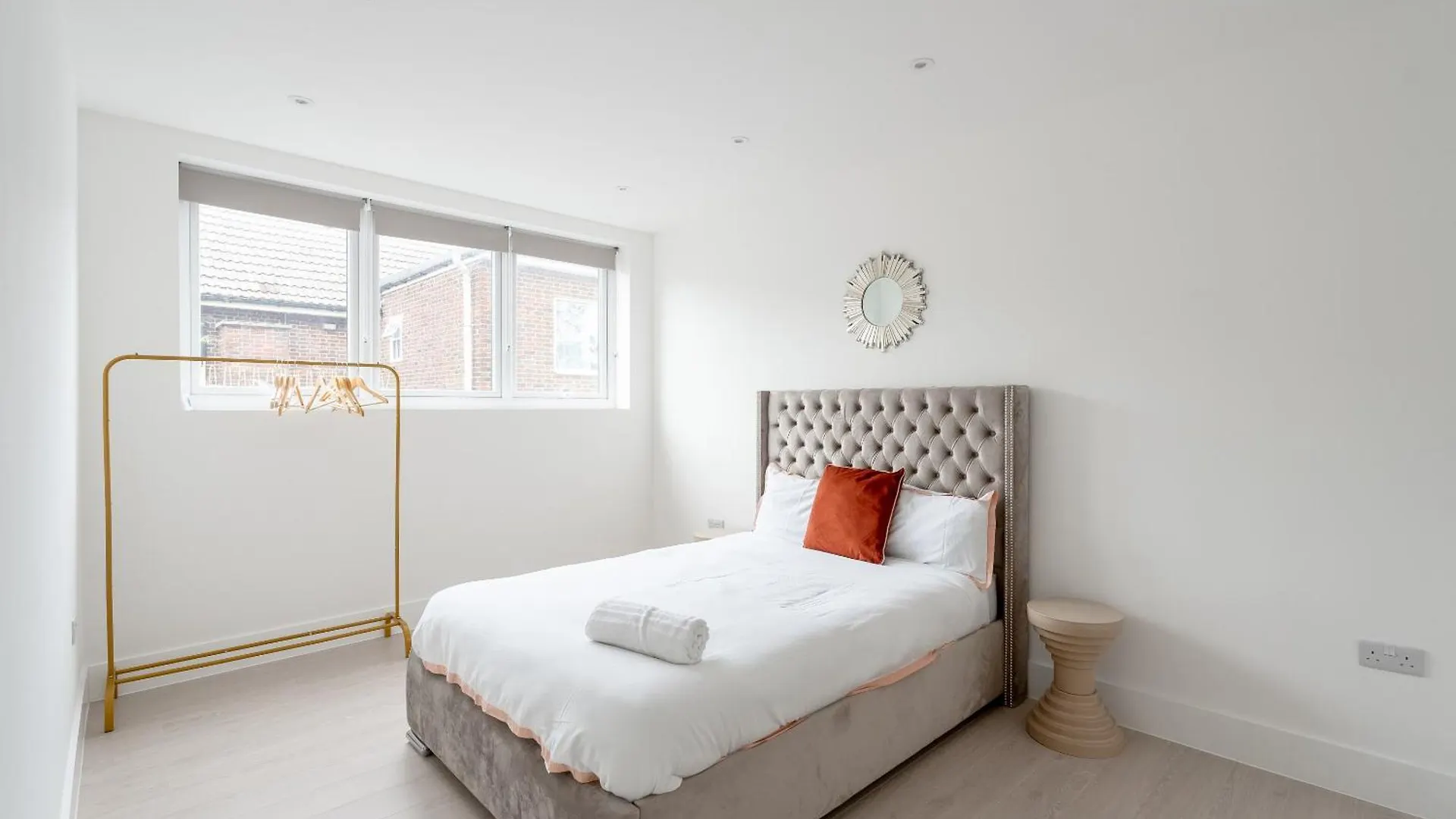Tai Luxury Suites Londres 0*,